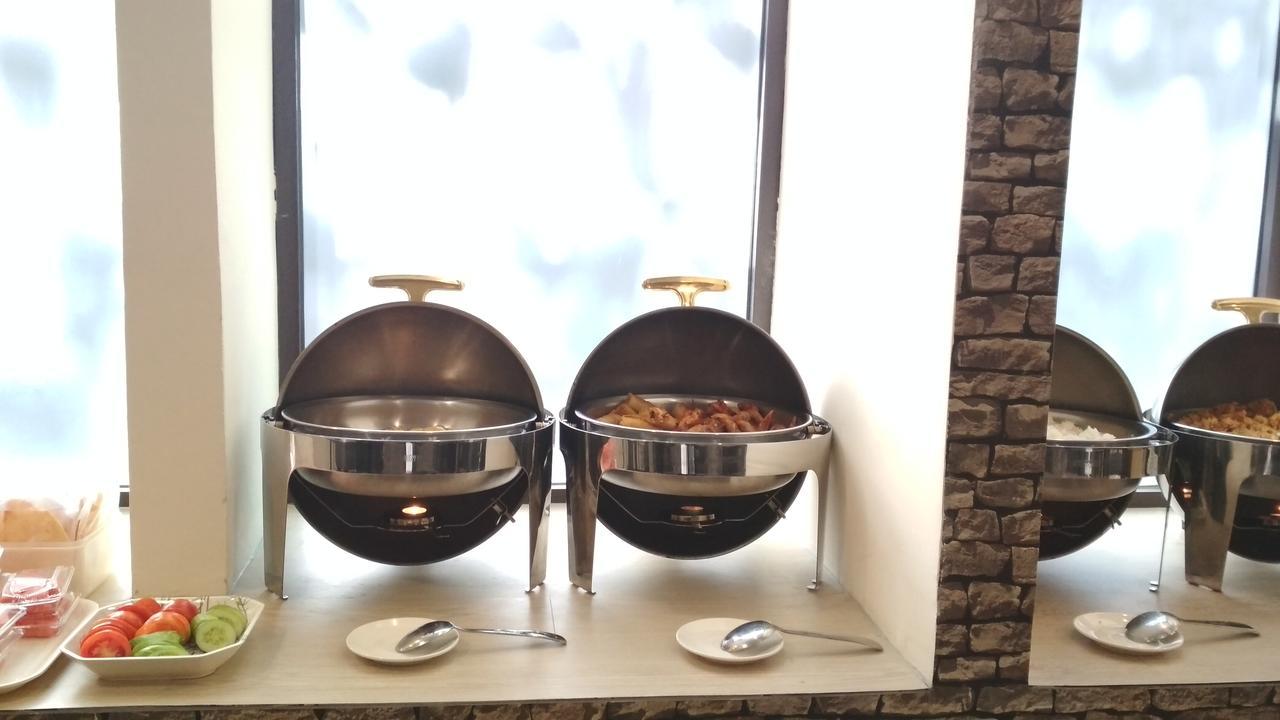 ג'קרטה Kitara Hotel מראה חיצוני תמונה