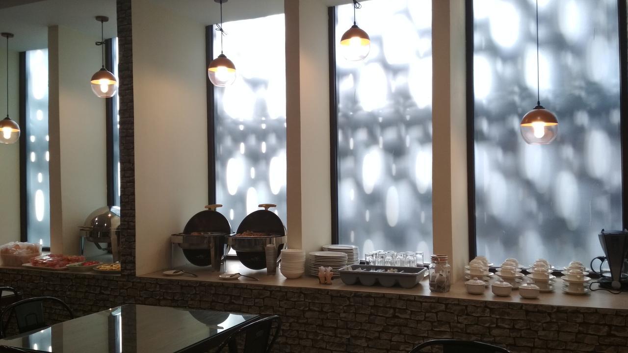 ג'קרטה Kitara Hotel מראה חיצוני תמונה